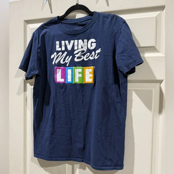 Vibrant Navy Tee with Bold Graphic - Picture 2 of 7